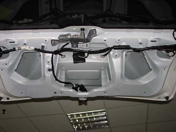 Шумоизоляция Mazda CX-5 клубный установочный центр Престиж Авто